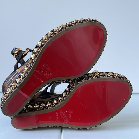Christian Louboutin Pyraclou Crepe Satin Kitty Spike Wedge Sandals size US9 EU39 - Picture 5 of 9